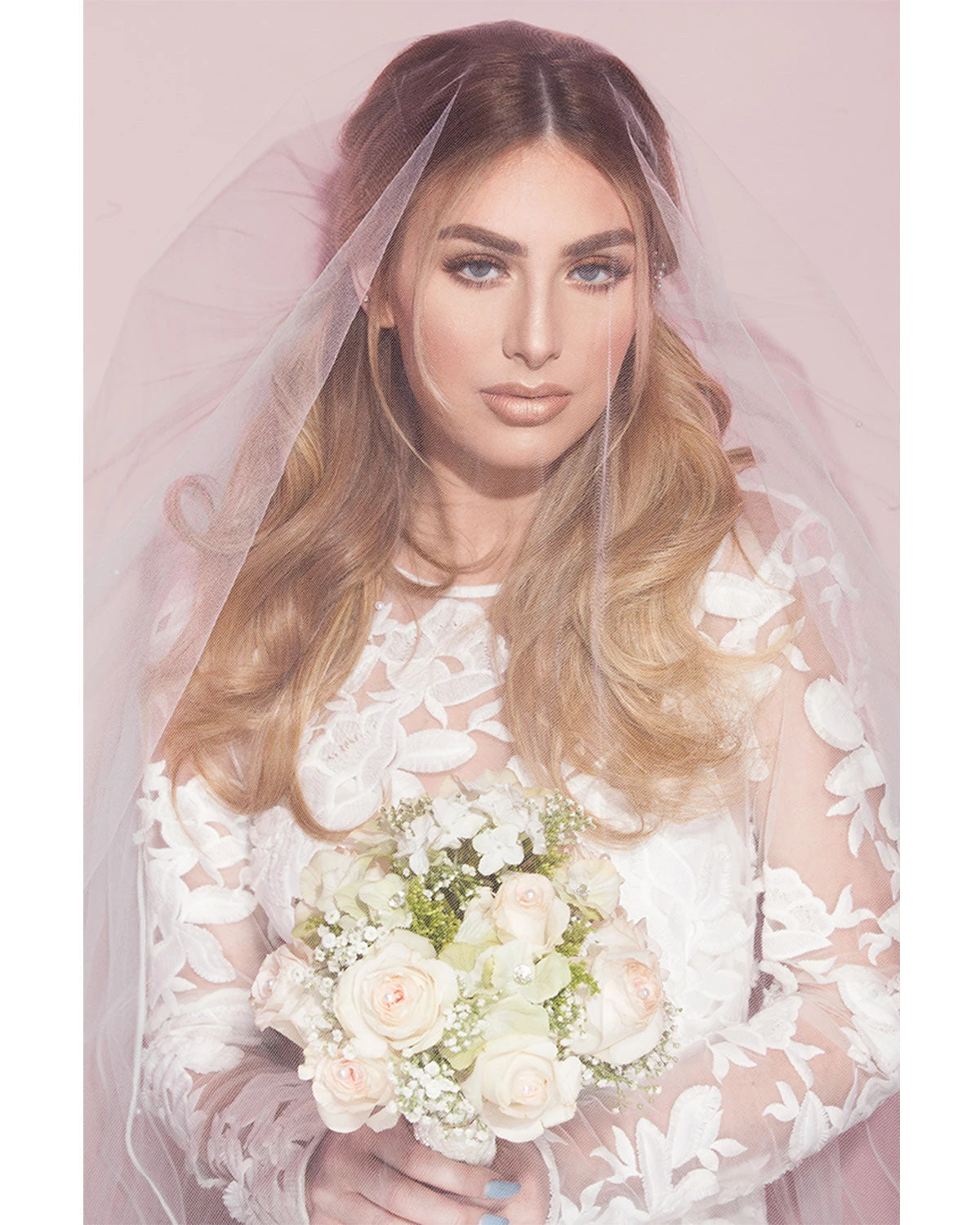 23 Inch Grand | Synthetic Clip-in Extension By Hairdo 5 23 Inch Grand | Synthetic Clip-in Extension By Hairdo - Image 5